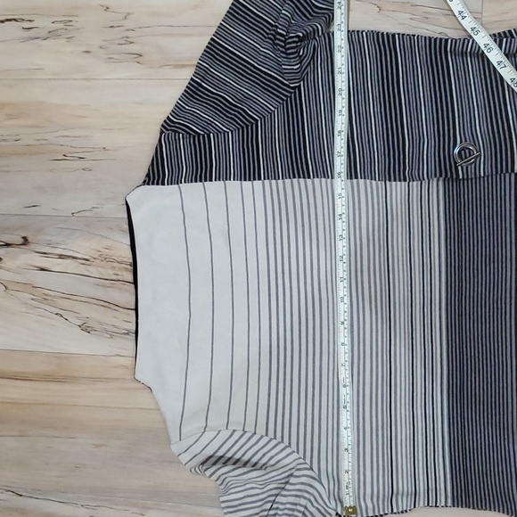 Ming Wang sweater size Large - Picture 5 of 8